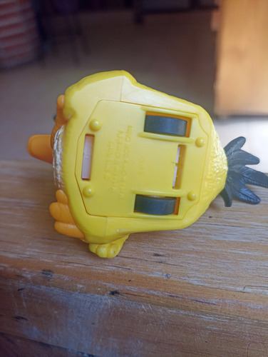 Chuck Angry Birds Amarillo (Usado)