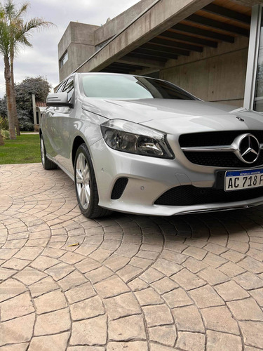Imagen 2 de 10 de Mercedes-benz 200 A200