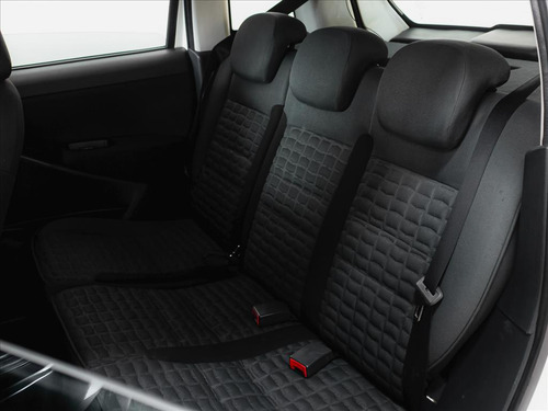Fiat Idea 1.8 MPI ADVENTURE 8V FLEX 4P MANUAL