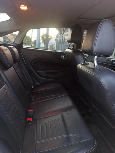 Ford Fiesta Kinetic 1.6 Titanium Powershift 120cv