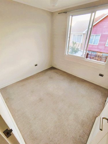 Casa En Venta De 3 Dormitorios 3 Baños En Puente Alto