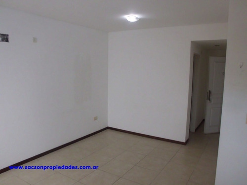 Imagen 3 de 11 de Departamento En Venta En Moron Norte