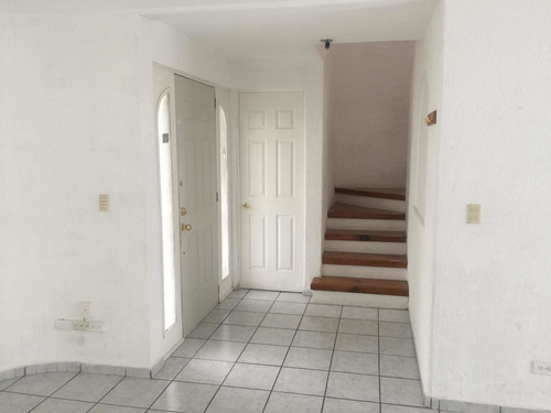 Imagen 10 de 14 de Casa En Renta En Juriquilla Querétaro En Portones