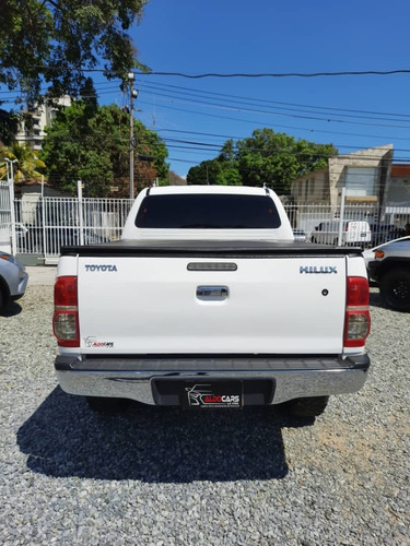 Imagen 6 de 10 de Toyota Hilux Kavak