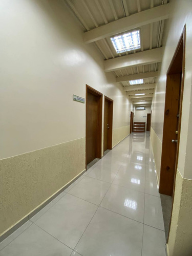 -consultorio Clínico En El Centro Clínico Del Caribe Sector Sabanamar, Costa Azul