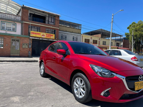 Mazda 2 1.5 Touring Sedan