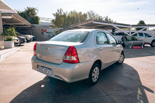 Toyota Etios 1.5 4p Xs 6mt 2018