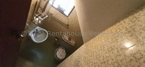 Imagen 10 de 22 de Mayerling Gonzalez Bm Vende Casa En Alto Prado Mls #22-29062