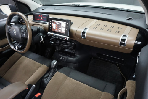Citroën C4 Cactus 1.2 Puretech 110 At6 S&s Shine