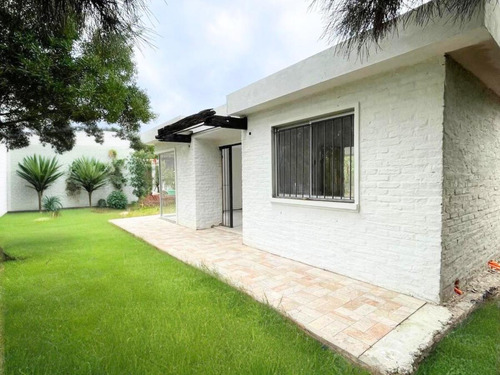 Venta Casa 2 Dormitorios En Bello Horizonte