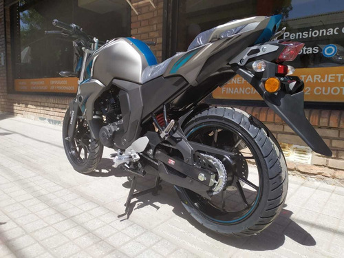 Imagen 6 de 14 de Yamaha Fz S D Disco Trasero 2022 Ahora 12 Y 18
