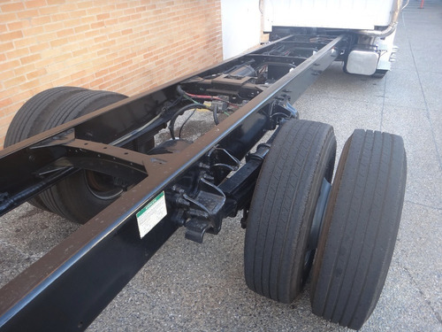 Imagen 13 de 15 de Freightliner M2 106 Camion Chasis