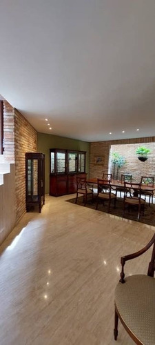 Imagen 5 de 24 de Venta Casa 820 M2 4h/4b/4p Altamira