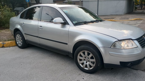 Volkswagen Passat 1.8 T Trendline