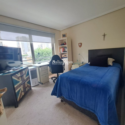 Departamento En Venta De 4 Dorm. En Viña Del Mar