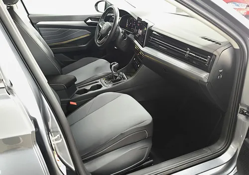 Volkswagen Jetta 1.4 TURBO HIGHLINE