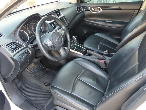 Imagen 10 de 15 de Nissan Sentra 2019 1.8 Exclusive At Cvt
