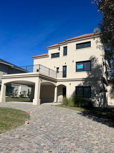 Casa En Venta Saint Thomas Oeste