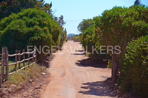 Sitio Plano 2200m2 Urbanizado.