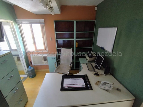 Oficina En Venta El Recreo 24-23942