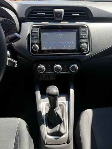 Nissan Versa 1.6 Sense At