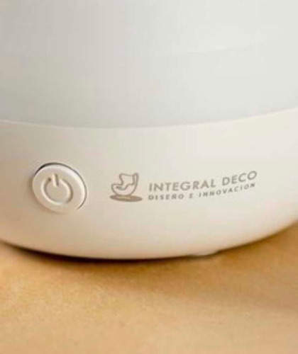 Imagen 3 de 10 de Difusor Humidificador White + Aromaterapia + 2 Esencia