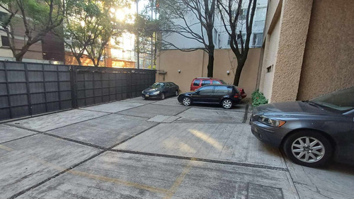 Excelente Bodega En Escandon Con Area De Oficinas Y Estacionamientos