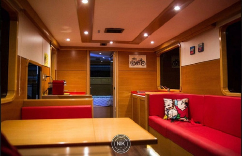 Motorhome Premium Sobre Camión Americano International 4700