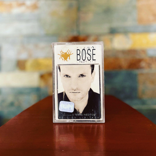 Cassette Miguel Bosé  Laberinto (ed. 1996 Chi, Ltd)