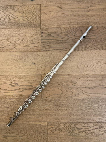 Flauta Traversa Plato Cerrado Yamaha Yfl-24s (sku:2112)