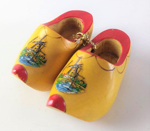 Antigo Par Sapatos Decorativos Madeira Holanda 8428 Rrdeco