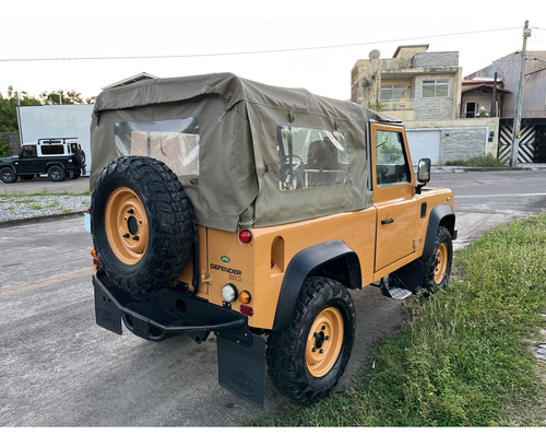 Land Rover Defender 2.5 90 Csw Turbo 3p