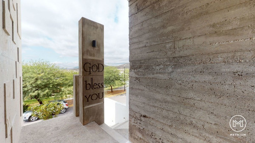 Imagen 2 de 18 de Casa En Venta En Bosques Del Valle Ii Frente A Parque