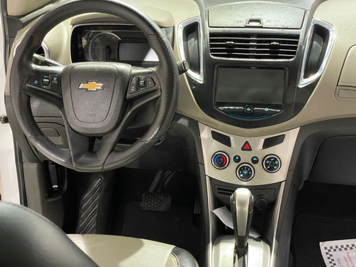 Chevrolet Tracker 1.8 MPFI LTZ 4X2 16V FLEX 4P AUTOMÁTICO