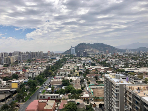 Hermosa Vista Despejada 2 Dormitorios Metro Irarrazaval