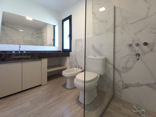 Venta Casa 3 Dorm Puerto Del Aguila Amoblada