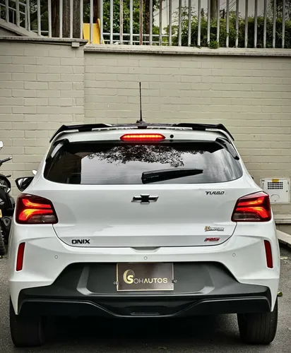 Chevrolet Onix 1.0T Rs Mt