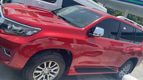 Imagen 2 de 10 de Toyota Landcruiser Prado 2018