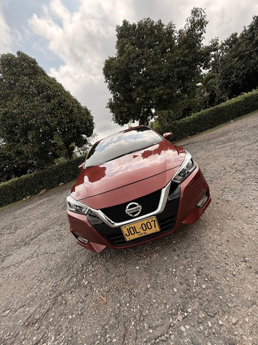 Nissan Versa 1.6 Advance