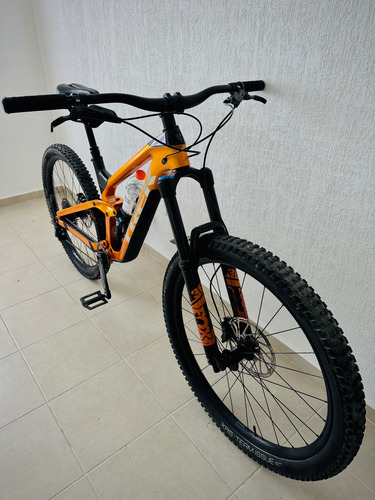 Trek Slash 9.7 Enduro Tall M/l Mtb Naranja M/l