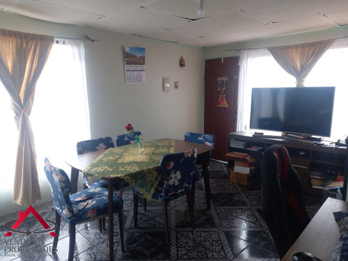 Se Vende Amplia Casa Con Local Comercial, Población Lautaro.