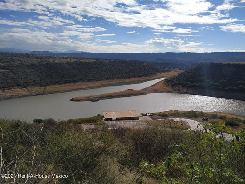 Cañadas Del Lago Terreno Con Uso Mixto En Venta Con Servicios Rah