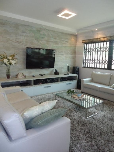 Casa Sobrado Para Venda, 4 Dormitório(s), 210.0m² - 3235