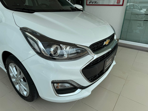 Chevrolet Spark 5 pts. HB Premier, 1.4l, TM5, a/ac., pantalla touch 7
