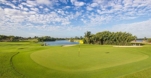 Imagen 1 de 30 de Lote Residencial En Club De Golf, Al Norte De Mérida!