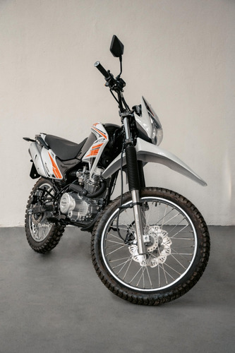 Corven Triax 250 R3 0km 2021 - Resonancias Motos