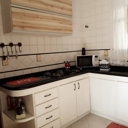 Imagem 10 de 15 de Excelente Casa Em Barreiros 3 Dormitórios. - 3817