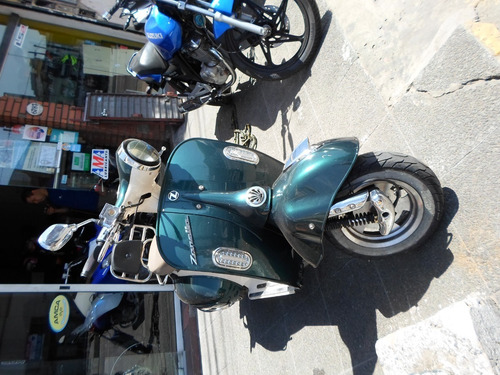 Imagen 8 de 12 de Zanella Scooter Retro Ev-mod 150 Motos March (cod.01)