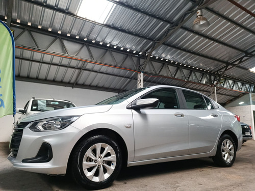 Chevrolet Onix Turbo 2021