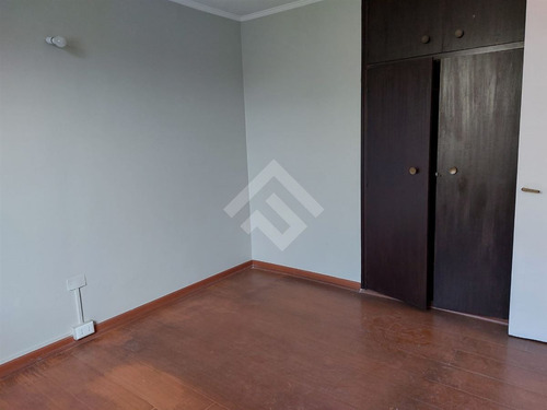 Casa En Venta De 3 Dorm. En Macul